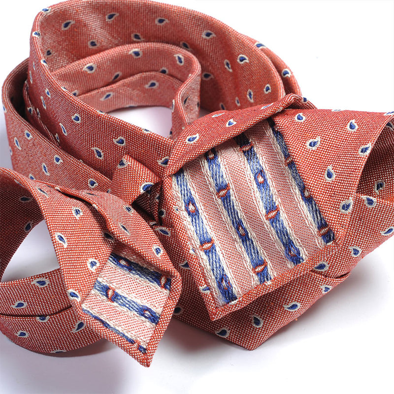 Salmon color tie with cashmere design