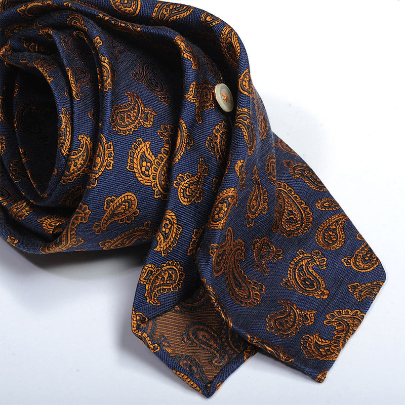9 -piece tie in blue and gold jaquard tie